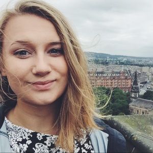 Meet your Posher, Natasha